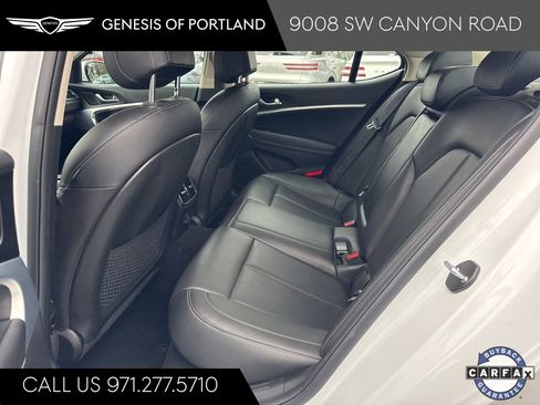 Used 2023 Genesis G70 2.0T image 33