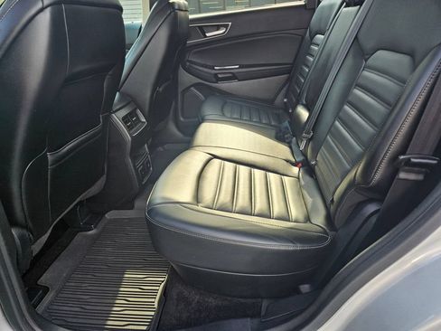 Used 2017 Ford Edge SEL w/ Equipment Group 201A AWD/4WD image 20