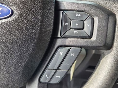 Used 2017 Ford F150 XLT image 31