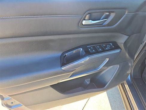 Used 2023 Nissan Pathfinder SL image 22