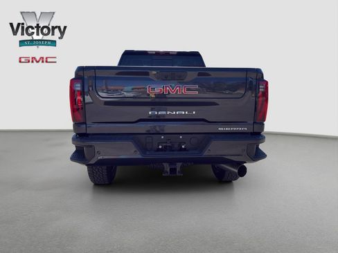 Used 2026 GMC Sierra 2500 Denali w/ Denali Reserve Package AWD/4WD image 15