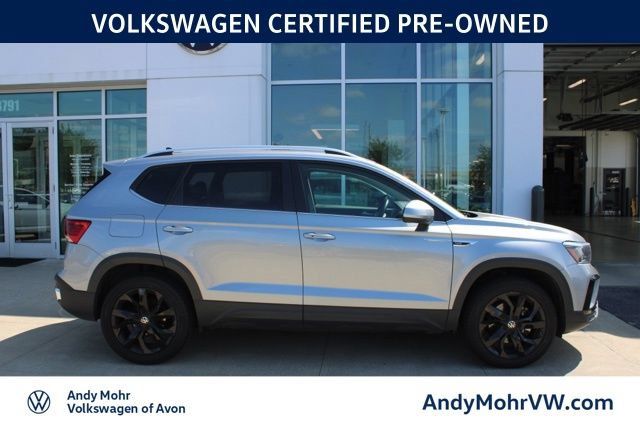 Used 2024 Volkswagen Taos SE FWD image 5
