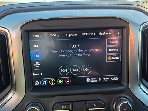 Used 2021 Chevrolet Silverado 1500 LT Trail Boss w/ LT Trail Boss Premium Package image 23