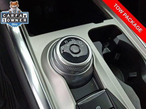 Used 2022 Ford Explorer XLT w/ Equipment Group 202A AWD/4WD image 14