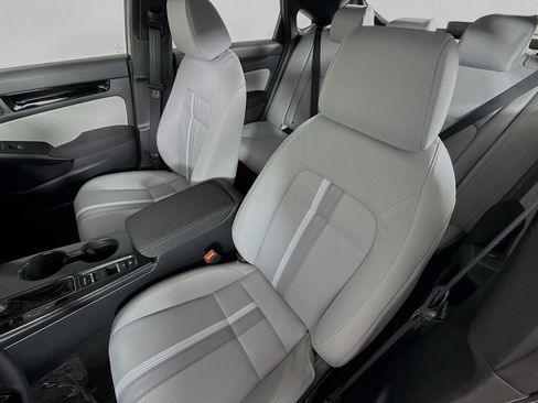 New 2026 Honda Civic Sport image 25