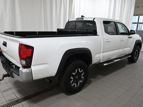 Used 2019 Toyota Tacoma TRD Off-Road AWD/4WD image 15