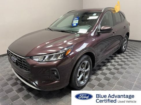 Used 2023 Ford Escape ST-Line Select w/ Tech Pack #2 AWD/4WD image 1