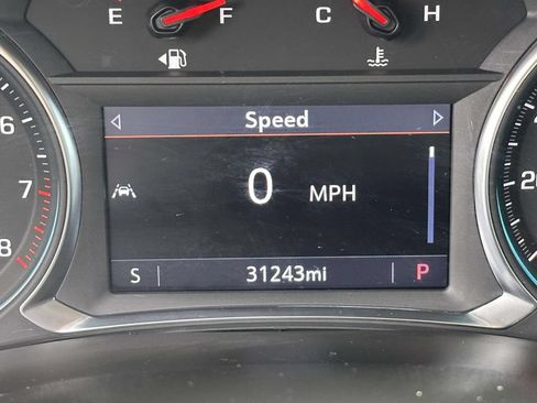 Used 2023 Chevrolet Traverse LT AWD/4WD image 23