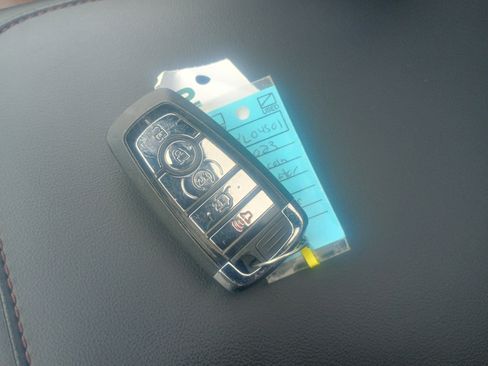 Used 2023 Lincoln Aviator Reserve image 33