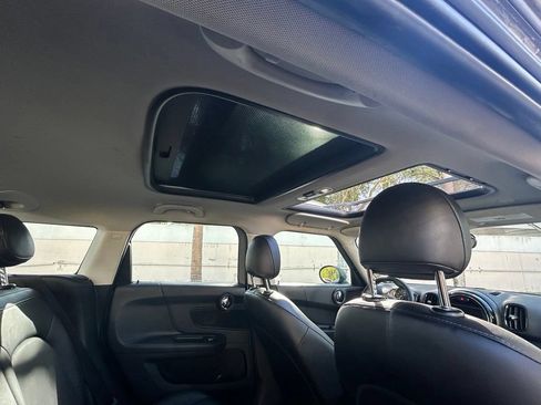 Used 2019 MINI Cooper Countryman FWD image 32