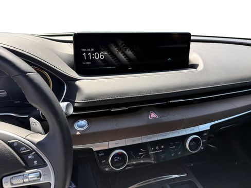 Used 2024 Genesis G80 image 12