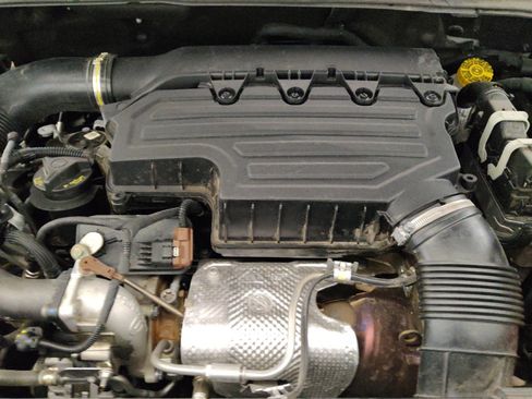 Used 2023 Jeep Renegade Trailhawk w/ Trailer Tow Group image 30