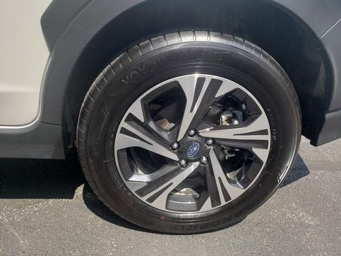 Used 2024 Subaru Crosstrek 2.0i Premium image 20