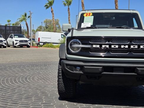 Used 2022 Ford Bronco Outer Banks w/ Sasquatch Package AWD/4WD image 10