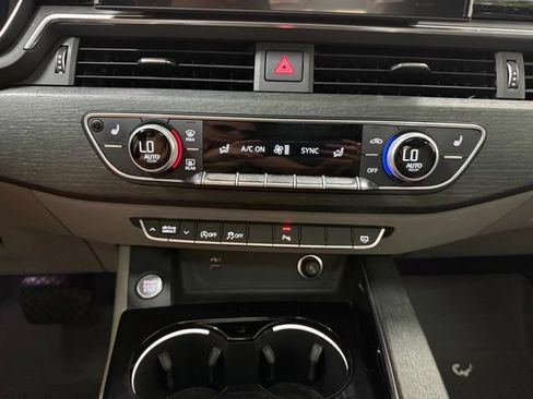 Used 2022 Audi A4 2.0T Premium Plus AWD/4WD image 18