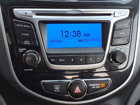 Used 2014 Hyundai Accent GLS w/ Option Group 2 image 10