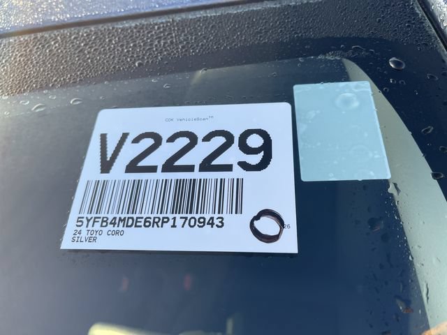 Used 2024 Toyota Corolla LE FWD image 23