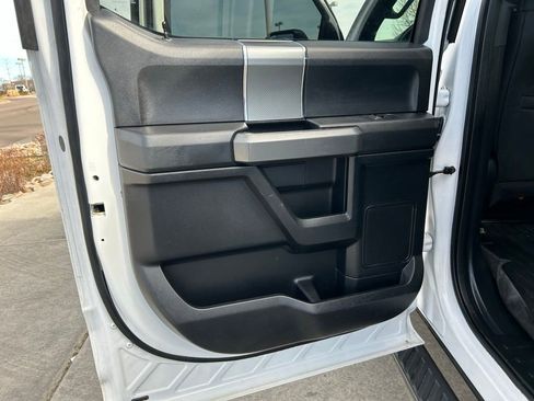 Used 2016 Ford F150 XLT w/ Equipment Group 302A Luxury image 13