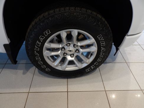 Used 2023 Chevrolet Silverado 1500 RST image 25