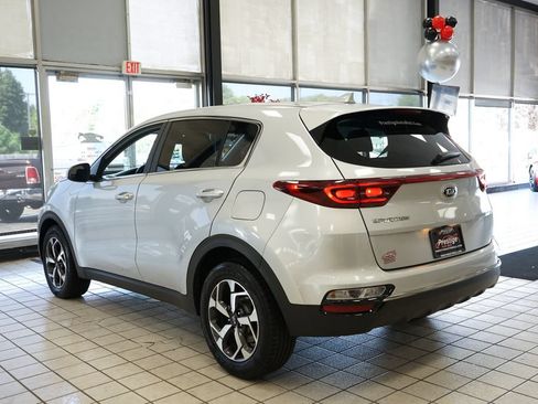 Used 2020 Kia Sportage LX FWD image 4