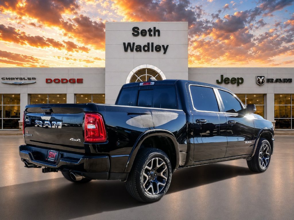 Used 2025 RAM 1500 Laramie w/ Sport Appearance Package AWD/4WD image 7