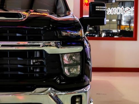 Used 2024 Chevrolet Silverado 3500 LT w/ Convenience Package AWD/4WD image 49