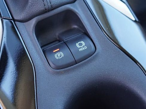 Used 2022 Toyota Corolla LE w/ Carpet Mat Package (TMS) image 29