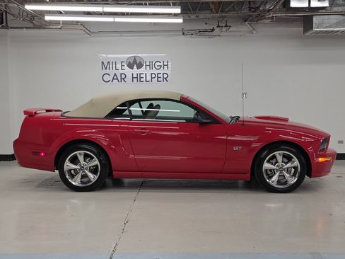 Used 2007 Ford Mustang GT Premium RWD image 14