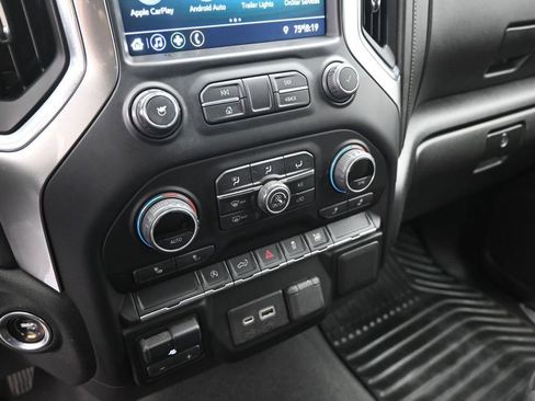 Used 2020 Chevrolet Silverado 1500 LT w/ All-Star Edition AWD/4WD image 17