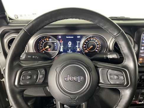 Used 2022 Jeep Gladiator Sport AWD/4WD image 21