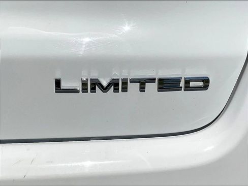 Used 2024 Jeep Compass Limited AWD/4WD image 24