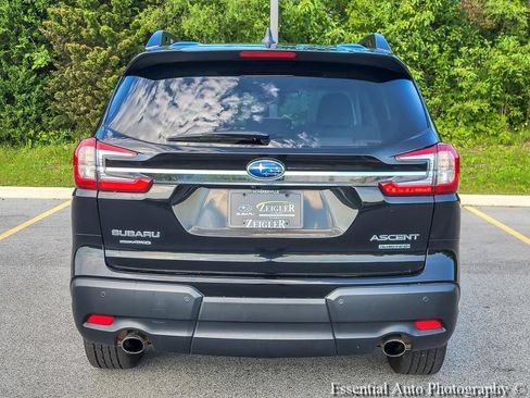 Used 2023 Subaru Ascent Limited w/ Technology Package AWD/4WD image 5