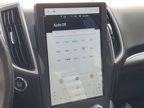 Certified 2022 Ford Edge SEL w/ Convenience Package image 18