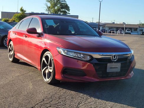 Used 2019 Honda Accord LX image 12