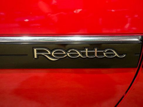 Used 1988 Buick Reatta Coupe FWD image 24