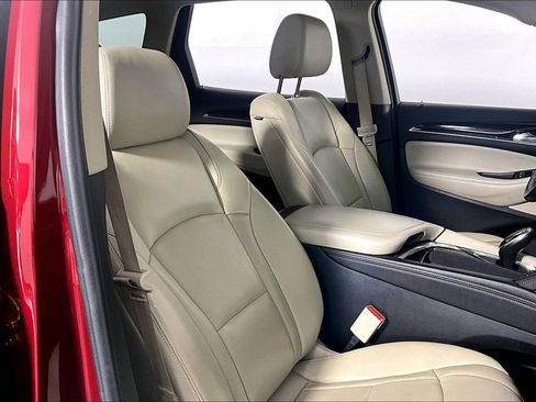 Used 2020 Buick Enclave Essence FWD image 7