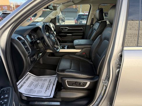 Used 2022 RAM 1500 Laramie AWD/4WD image 13