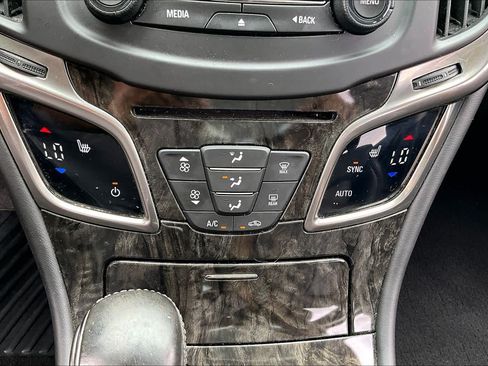 Used 2015 Buick LaCrosse Leather FWD image 32