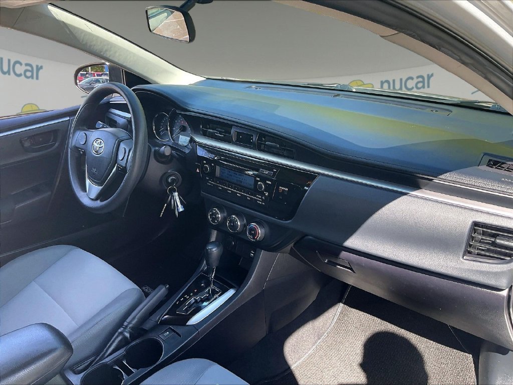 Used 2015 Toyota Corolla L FWD image 14