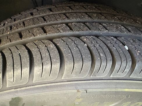 Used 2010 Toyota RAV4 Limited image 5