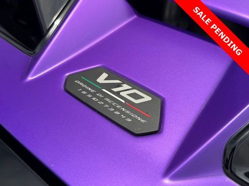 Used 2024 Lamborghini Huracan Tecnica RWD image 17