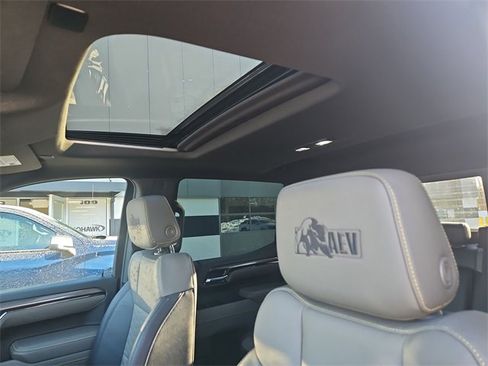 Used 2024 Chevrolet Silverado 1500 ZR2 w/ ZR2 Bison Edition image 19