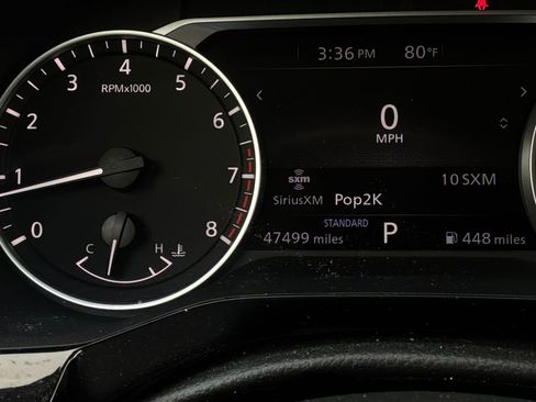 Used 2025 Nissan Pathfinder SV FWD image 40