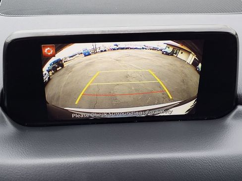 Used 2018 MAZDA CX-5 Touring w/ Preferred Equipment Package image 28