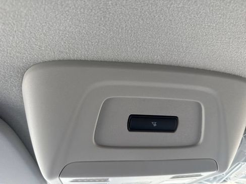 New 2026 Ford Transit 150 Low Roof AWD image 31
