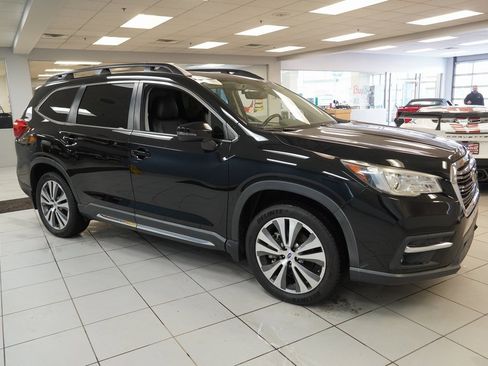 Used 2019 Subaru Ascent Limited image 14