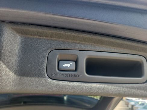 Used 2025 Honda CR-V Sport Touring image 31