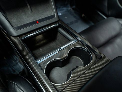 Used 2021 Tesla Model S Plaid image 47