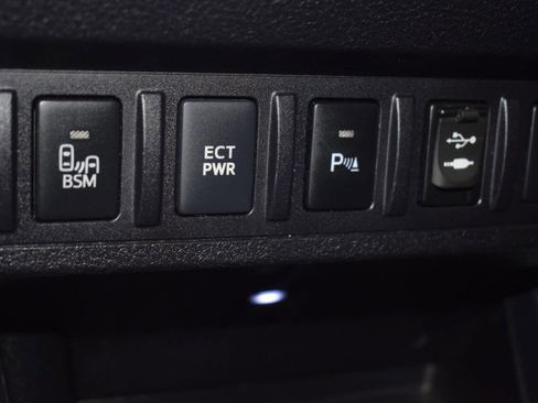 Used 2017 Toyota Tacoma TRD Pro AWD/4WD image 84