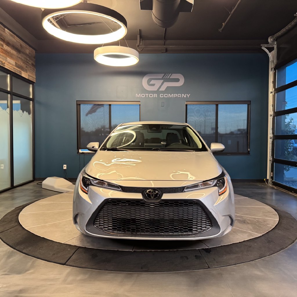 Used 2020 Toyota Corolla LE FWD image 8